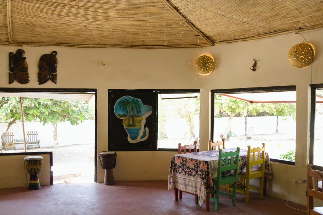 Tamba Kuruba Eco-Lodge Folonko Kültér fotó